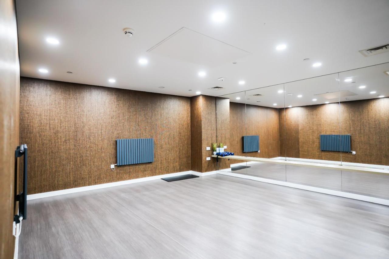 Platform Bedford Apartment Bagian luar foto