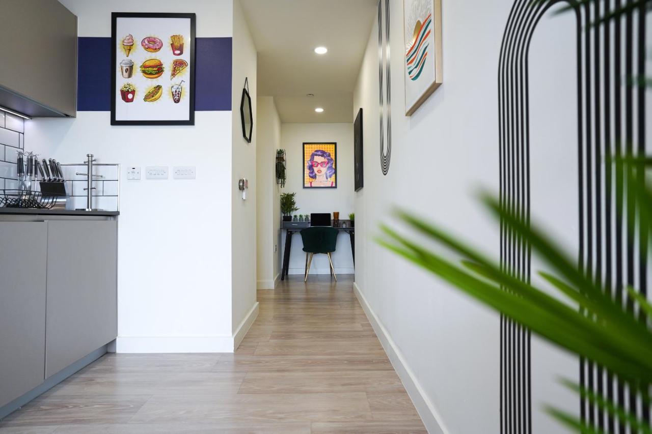 Platform Bedford Apartment Bagian luar foto